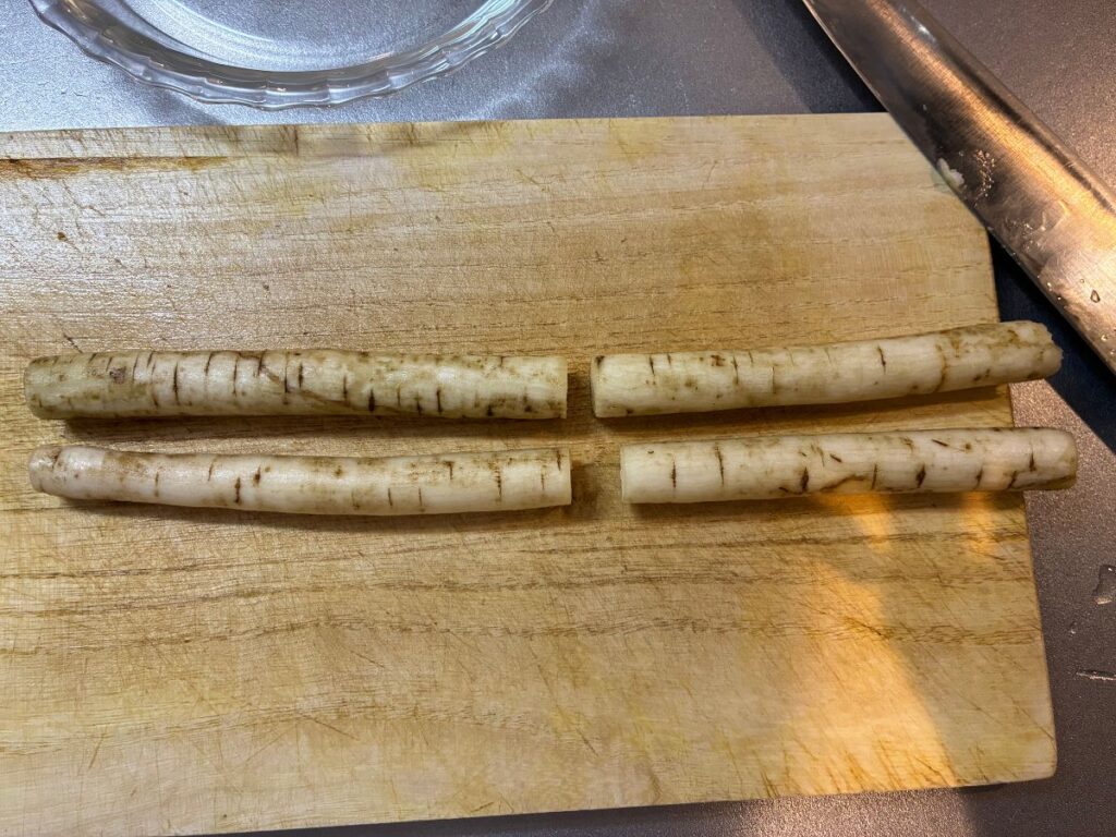 カットしたごぼう